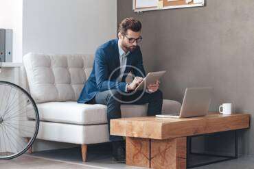Continuous control of cash flow in the company